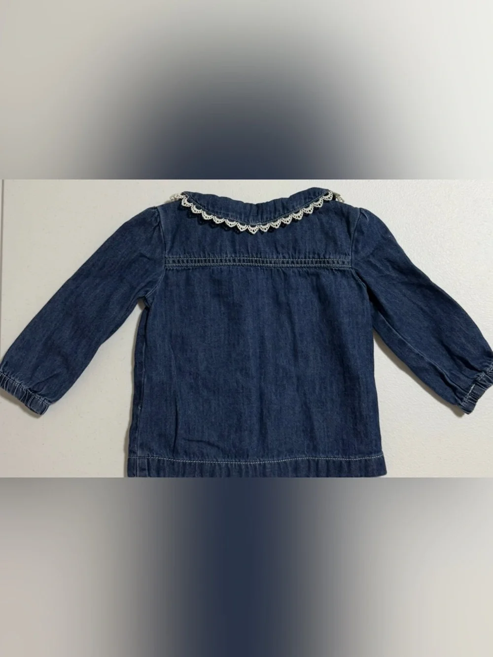 OshKosh B’gosh Baby Girl 12M 3 Piece Bundle Floral Denim Jeans Knit Sweater
